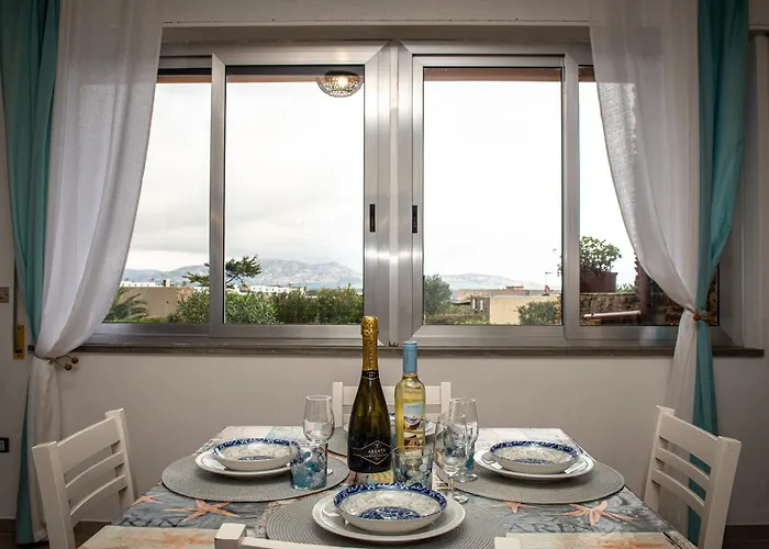 - Li Nassi Стинтино